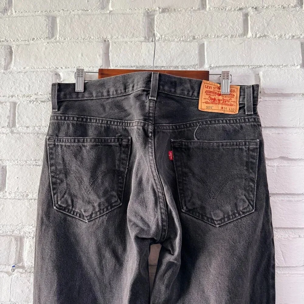Vintage 00s Levi’s 505 Black Wash Red Tab Straight Leg Denim Jeans (Size 34x30)